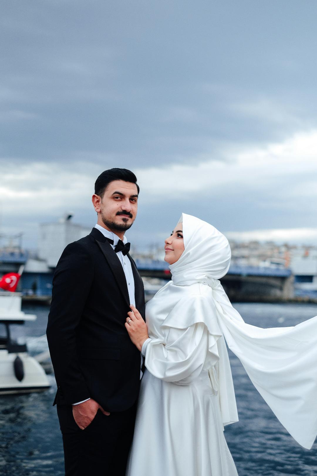 Omar + Yasmina — undangan digital royal
